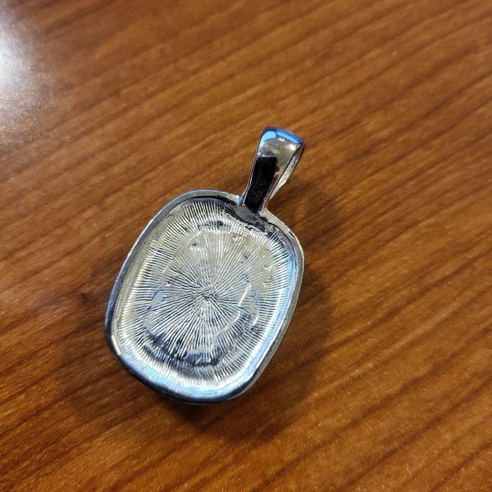 3/$25 ✨️ Pendant & Earring Set - Picture 6 of 9